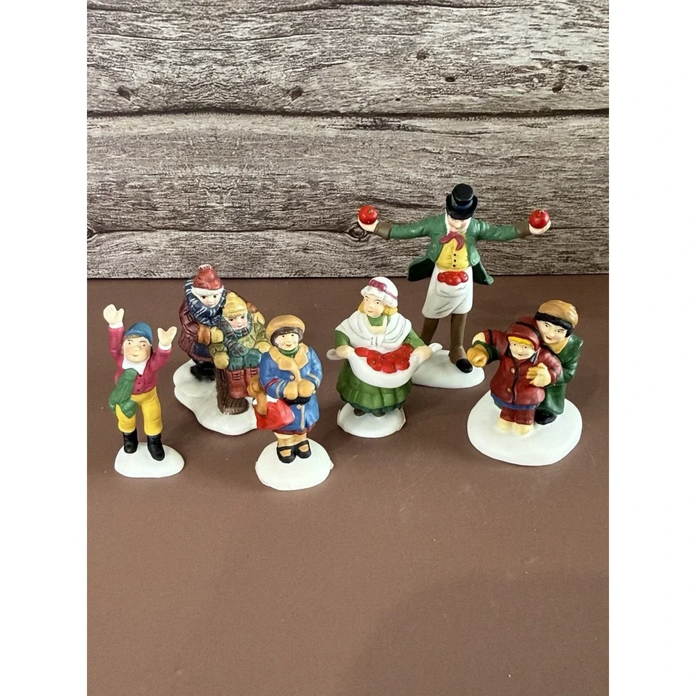 Department 56 Christmas Village Miniature People -6 Pieces